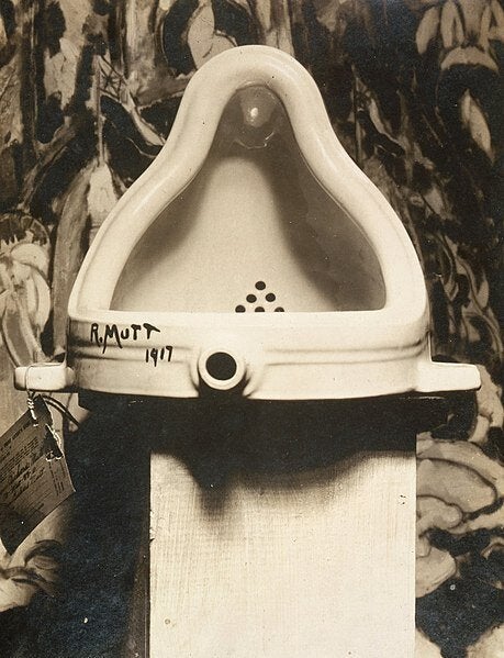 El urinario presentado supuestamente por Duchamp a la Exposición de la Sociedad de Artistas Independientes de Nueva York.