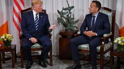 Trump pense que “tout va très bien se passer” avec le “mur” en Irlande