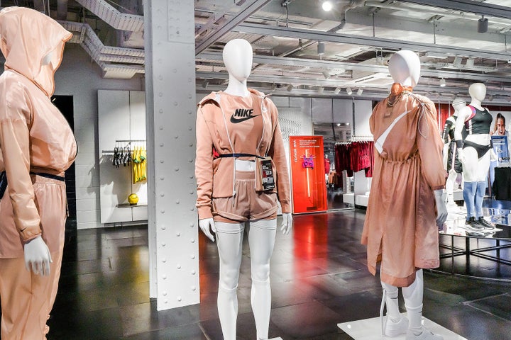 Nike Uses Plus Size And Para Sport Mannequins In New Space Dedicated To Women s Fitness HuffPost UK Life