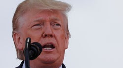 La firma de Trump en este documento muestra lo evidente: él tiene que ir a su bola