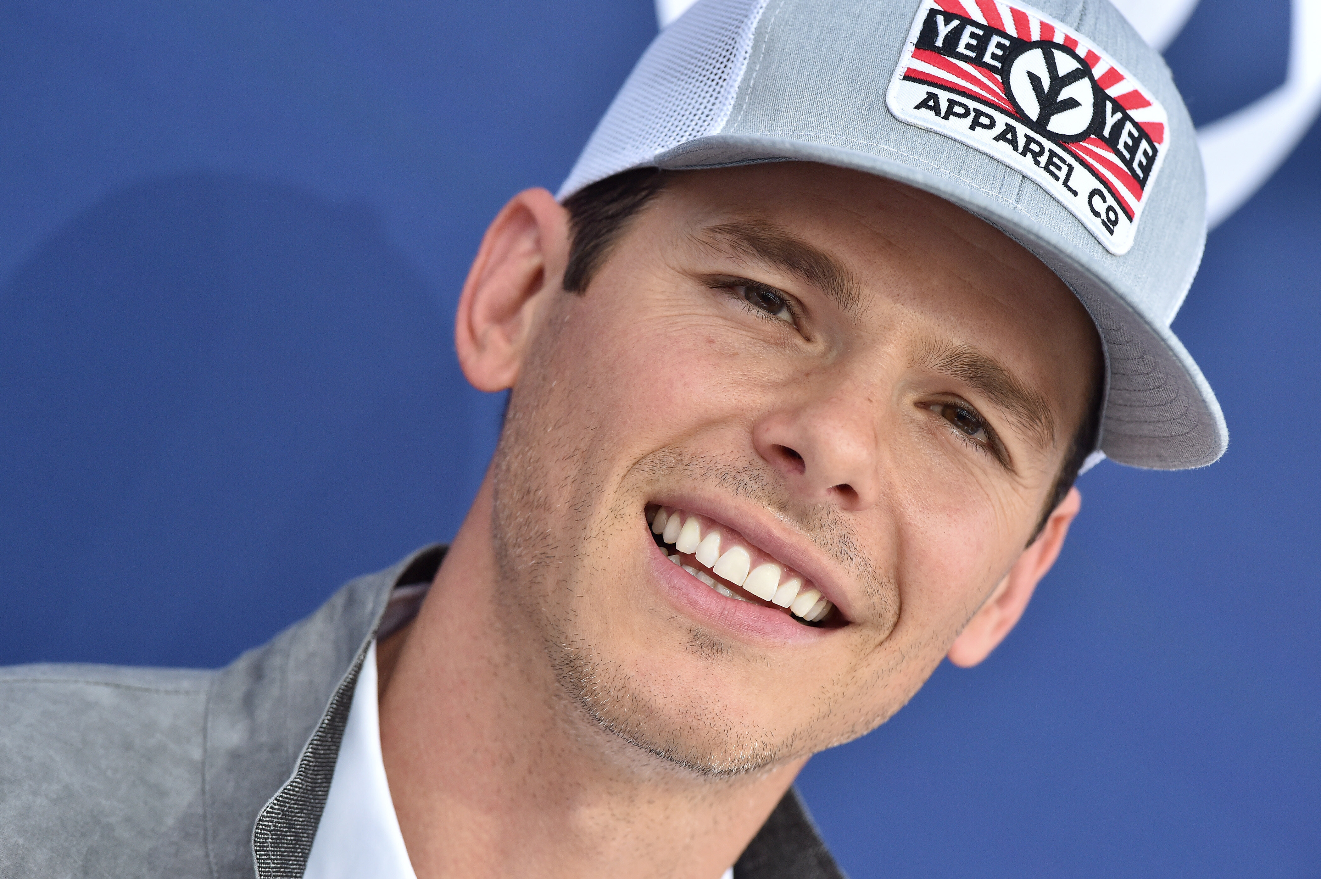 Country singer Granger Smith reveals 3-year-old son dies following.