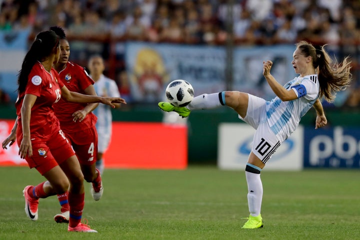 Estefanía Banini (right) will lead Argentina in its first Women's World Cup appearance since 2007.