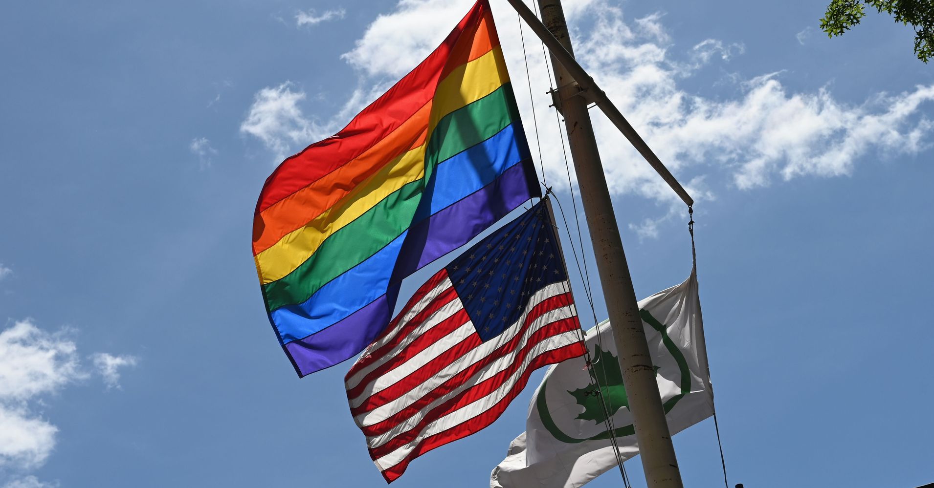 Trump Administration Denies U S Embassies Permission To Fly Pride Flag Reports Huffpost