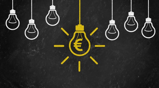 Η περίεργη ιστορία του ευρώ: Πως και ποιοι αποφάσισαν το σύμβολο