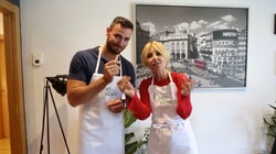 La razón por la que TVE no emitió este viernes 'Cena con mamá' ni 'Donde comen