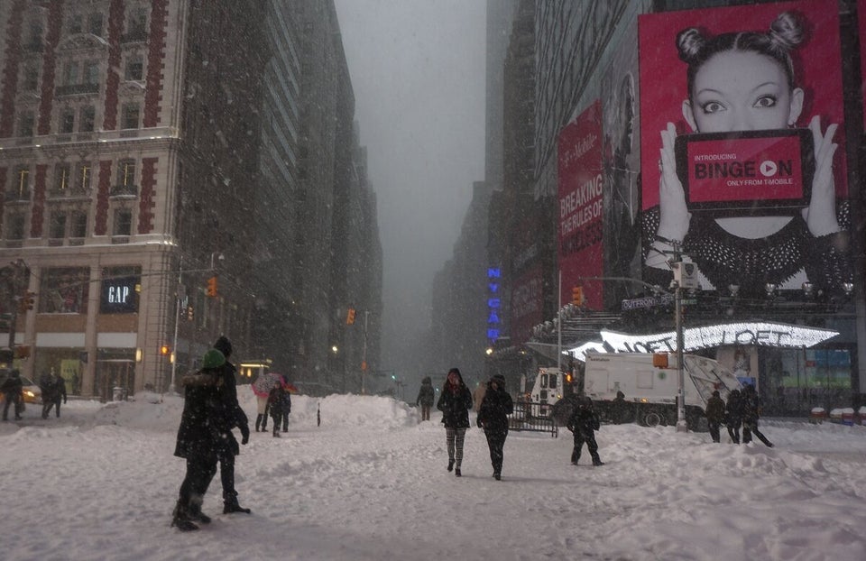 Storm Jonas hits USA