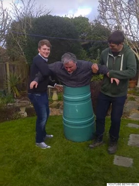 Man Trapped In Compost Bin In Hilarious Video HuffPost UK