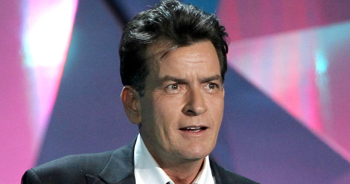 Charlie Sheen To Reportedly Disclose Hiv Diagnosis In