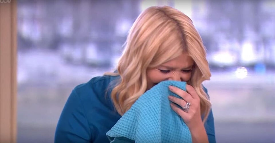 Holly Willoughby And Phillip Schofield Left Speechless After 80 Year Old Guest Holds Nothing