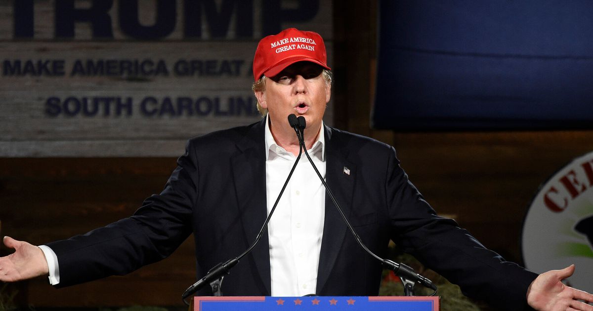 Donald Trump Pelted With Tomatoes At Campaign Rally In Iowa | HuffPost ...