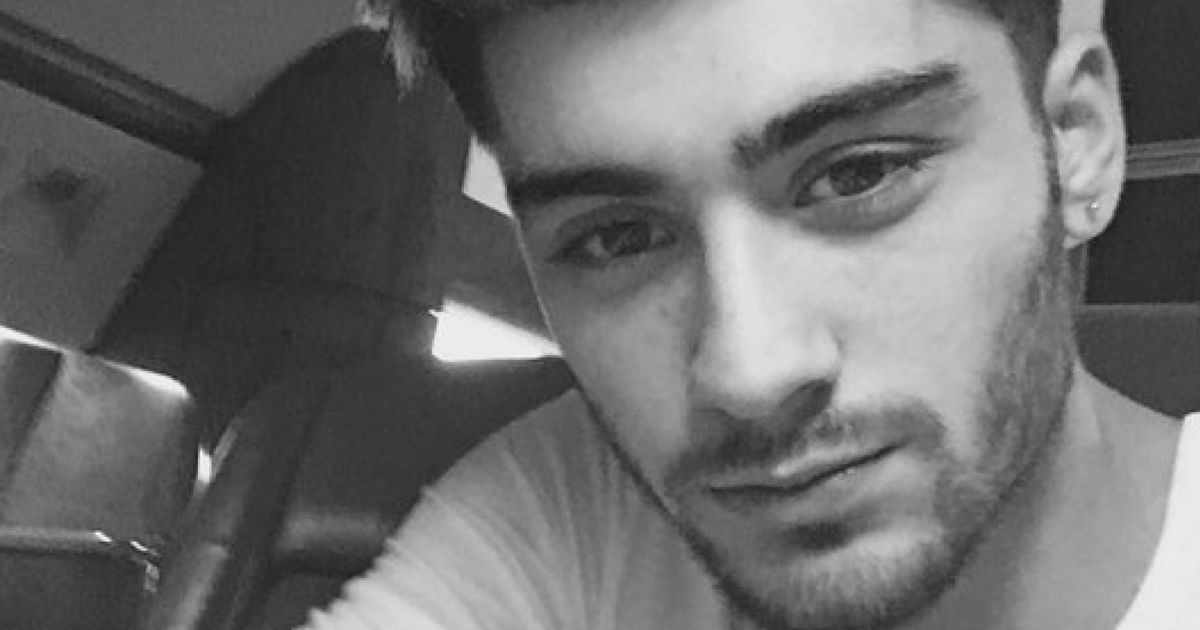 Zayn Maliks Single Pillowtalk Heading For Number One As Solo Star Cancels Another Appearance 