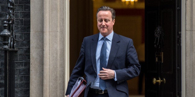 LONDON, ENGLAND - FEBRUARY 03: British Prime Minister David Cameron leaves number 10 Downing Street to attend Parliament on February 3, 2016 in London, England. Cameron was on his way to attend Prime Minister's Questions. (Photo by Chris Ratcliffe/Getty Images)