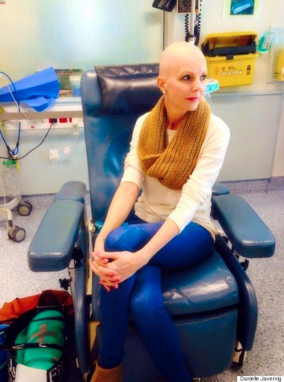 Cancer Patient Dresses As Wonder Woman For Last Day Of Chemo, Becomes Our  New Hero