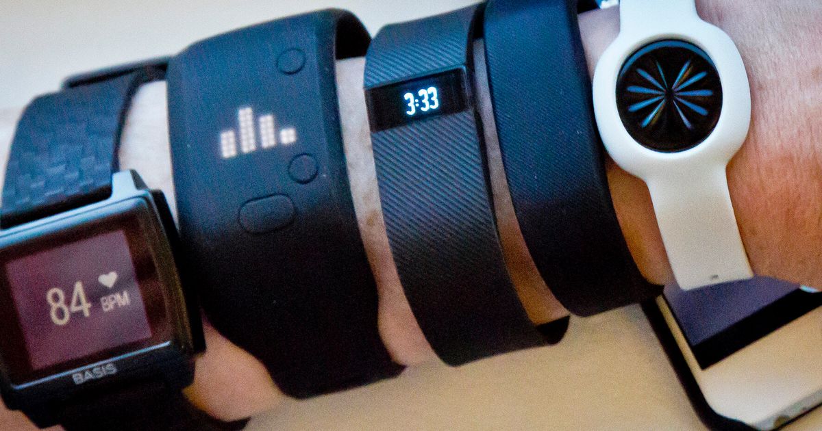 Best Black Friday Deals On Apple Watches, Fitbit, Pebble And Wearable Tech In The UK HuffPost