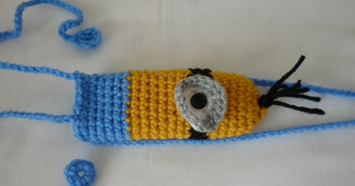This Crocheted Men's Minion Thong Will Make Valentine's Day 2016 One To  Remember