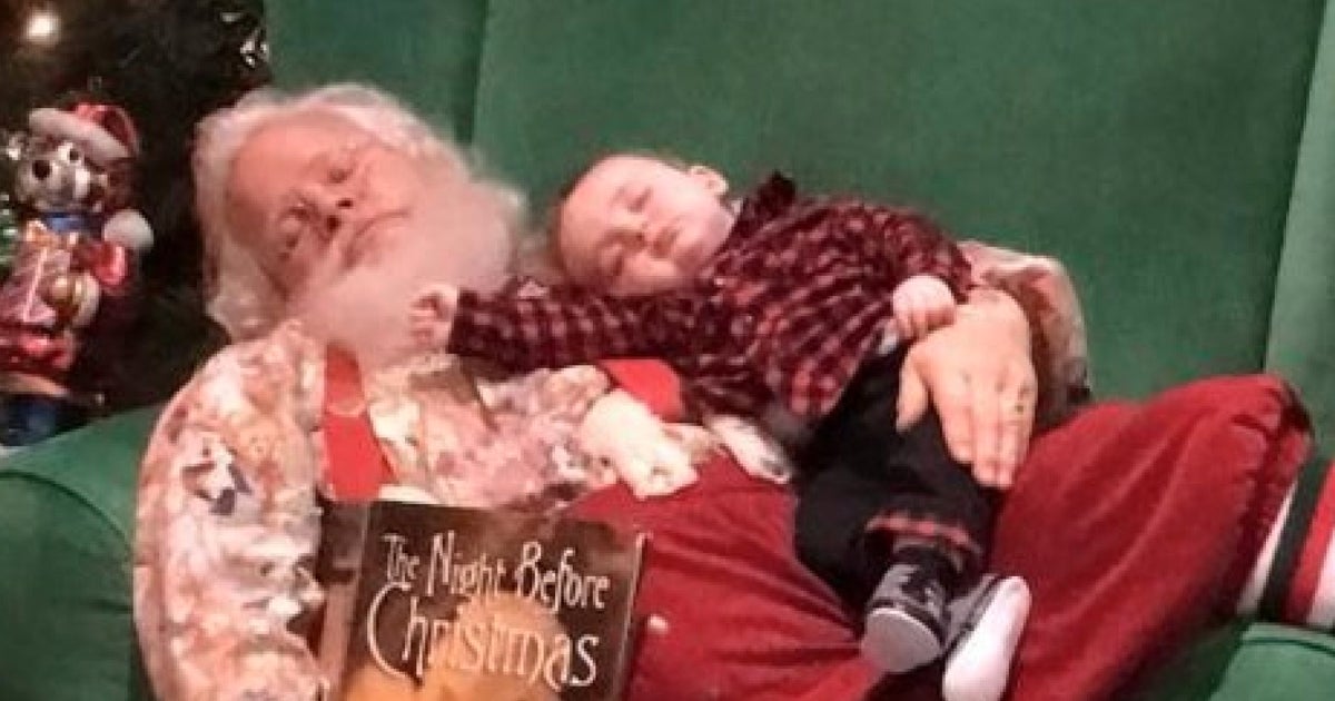 Baby Falls Asleep During His First Visit To Santa, Makes The Most