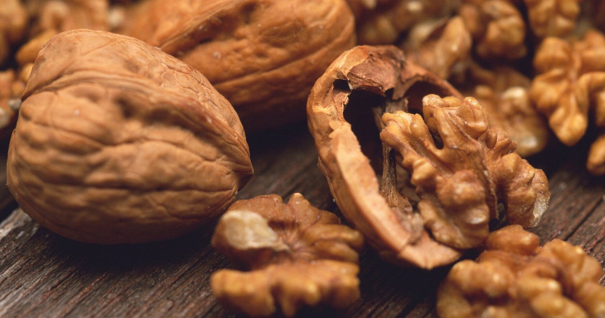 Walnut Health Benefits One Handful Of Nuts Per Day Could Improve