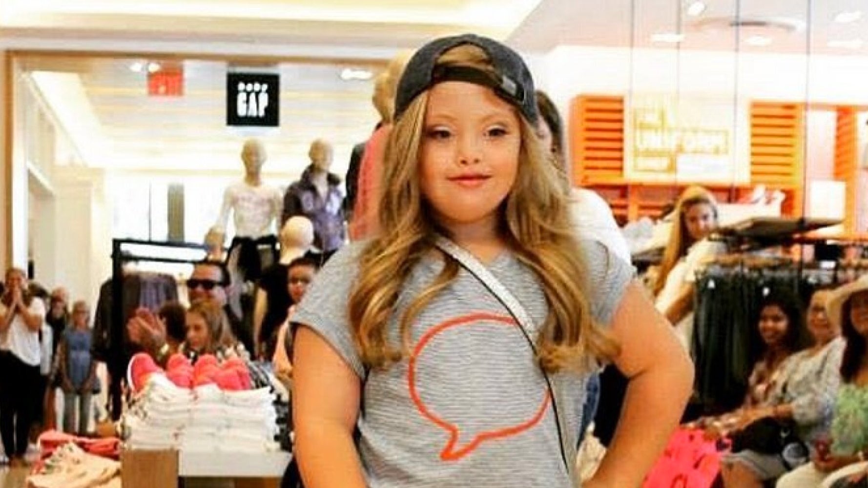 Kayla Kosmalski, Model With Down's Syndrome, Walks Catwalk For Gap Kids ...