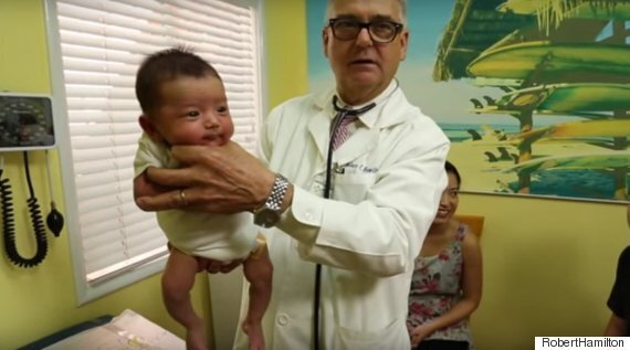 Paediatrician Demonstrates How To Calm Crying Baby In Seconds With ...