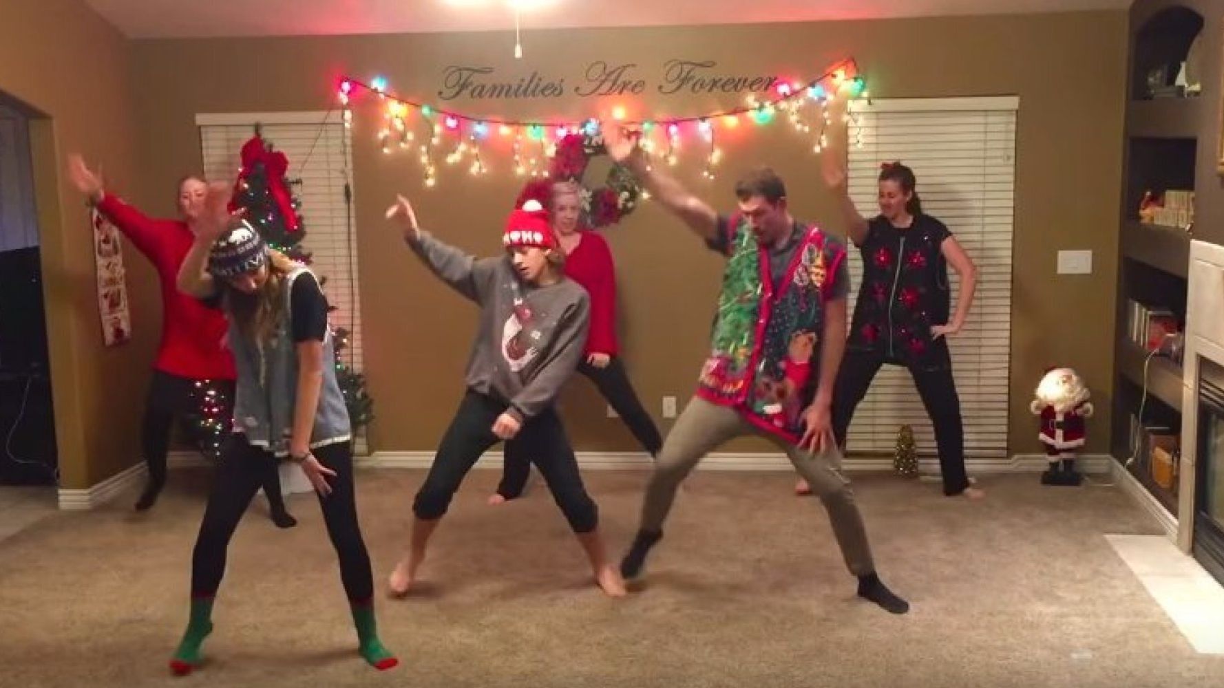 Family-Of-Eight Win Christmas With Epic Dance Routine