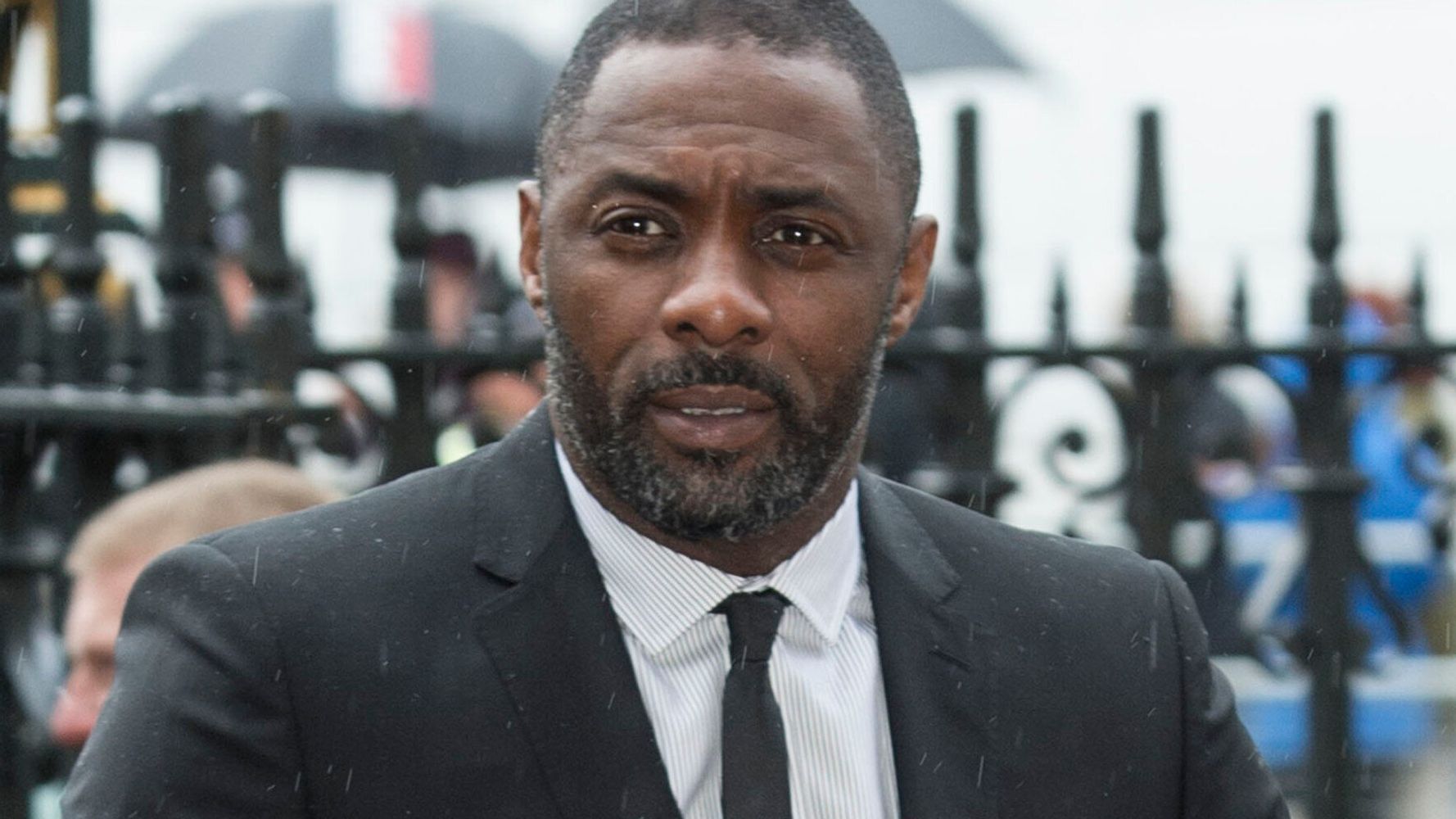 James Bond Author Anthony Horowitz Apologises After Idris Elba Too Street Remarks Huffpost