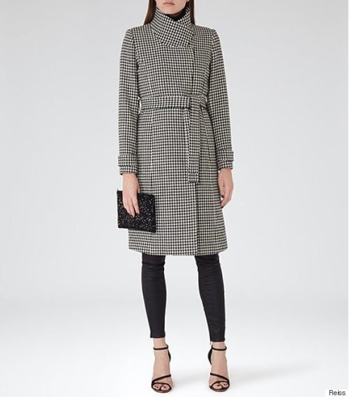 Kate Middleton News: Where To Buy The Duchess Of Cambridge's Houndstooth Coat | HuffPost UK Style Kate Middleton News: Where To Buy The Duchess Of Cambridge's Houndstooth Coat | HuffPost UK Style
