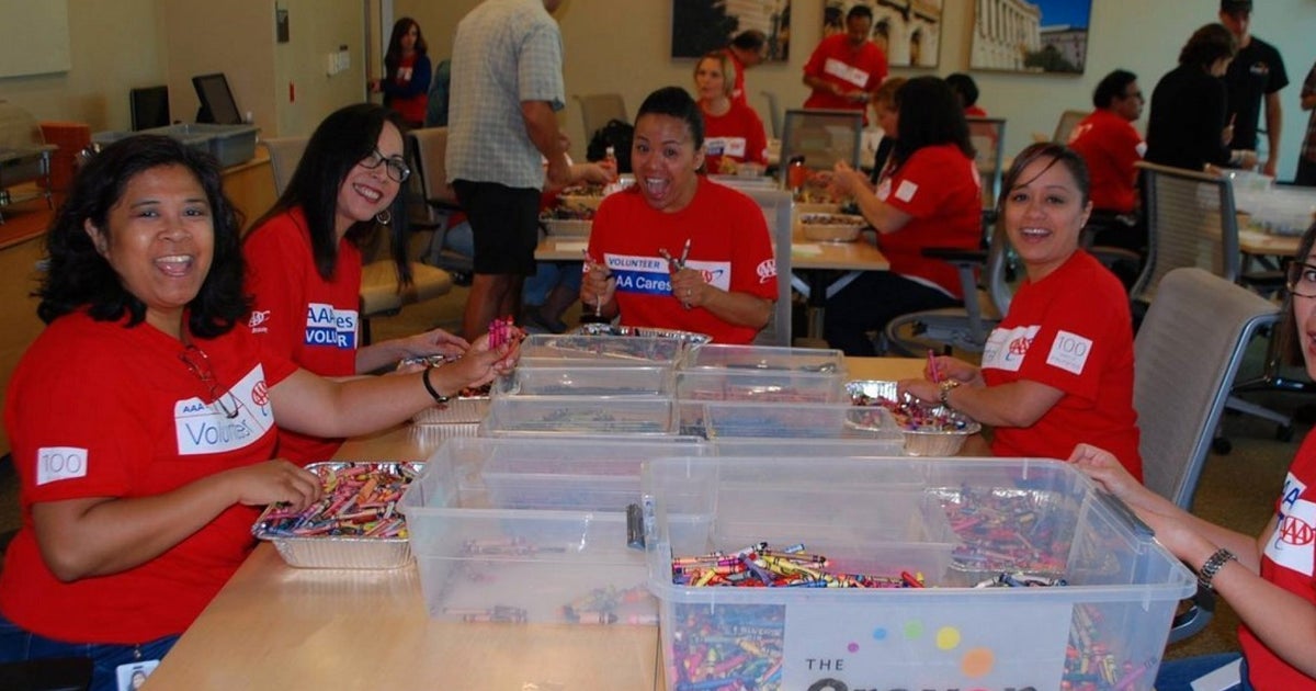 Dad Collects Leftover Crayons At Restaurants And Launches 'The Crayon