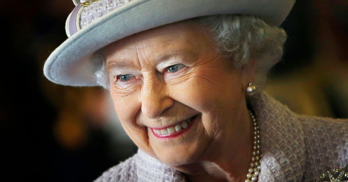 Queen Discusses Christian Faith In New Book ‘the Servant Queen And The
