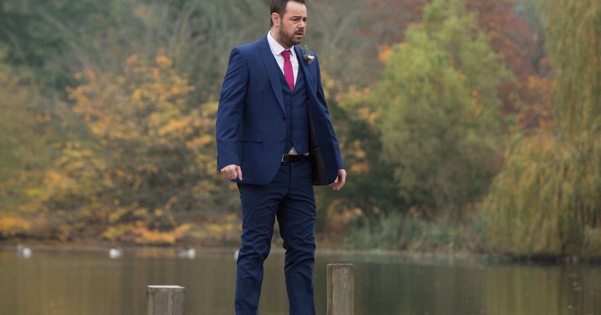 ‘EastEnders' Spoiler New Year's Day Wedding Takes Centre Stage In New