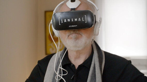 iAnimal: Virtual Immersion Into the Reality of Factory
