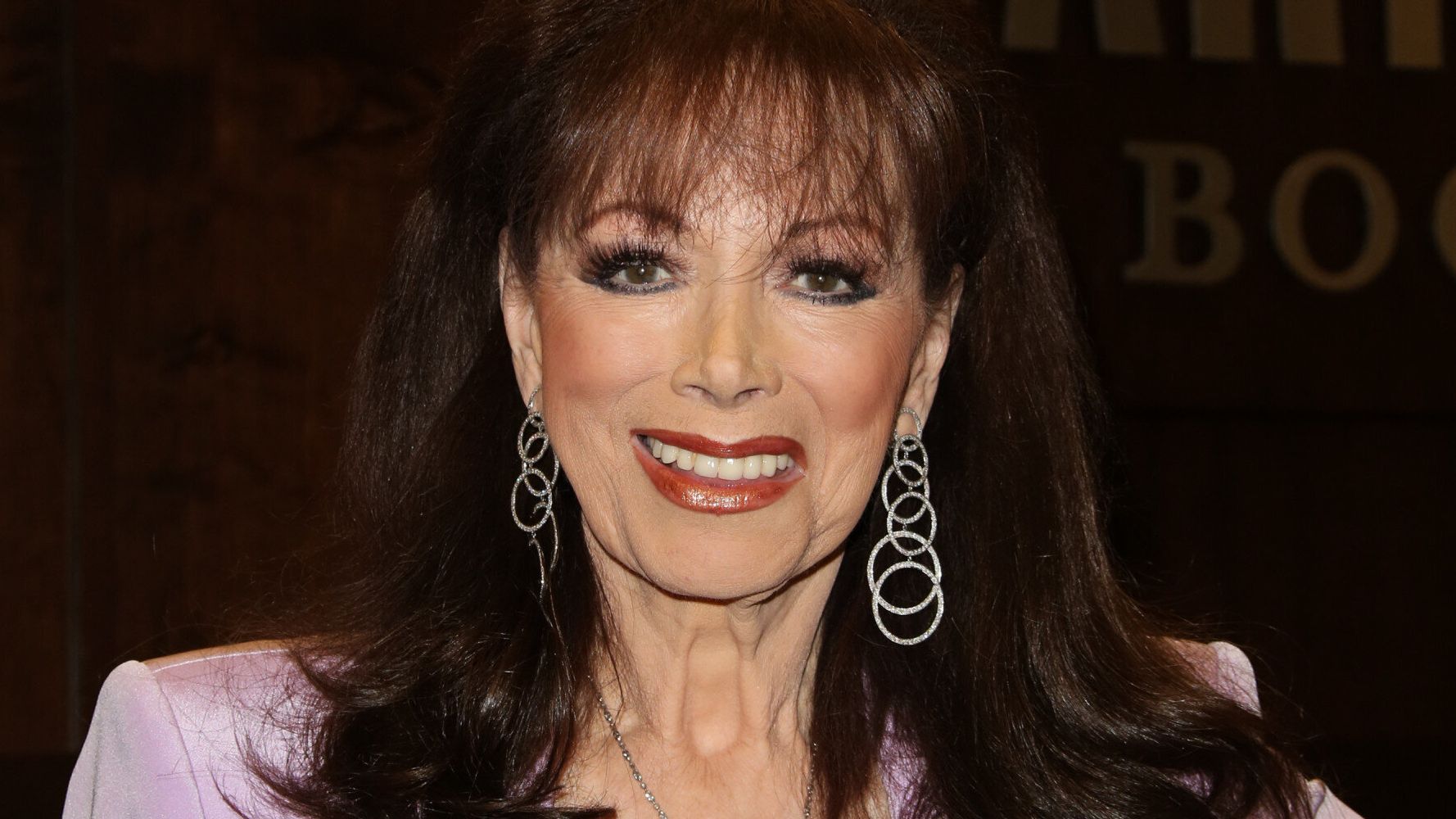 Jackie Collins Dead 8 Quotes From The Queen Of Steam That Teach Us