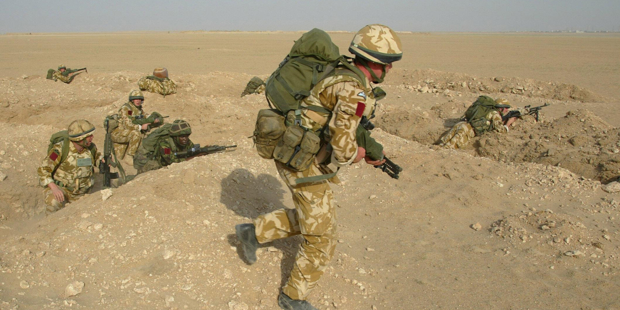 More British Troops Head To Iraq To Help With Training In Fight Against ...