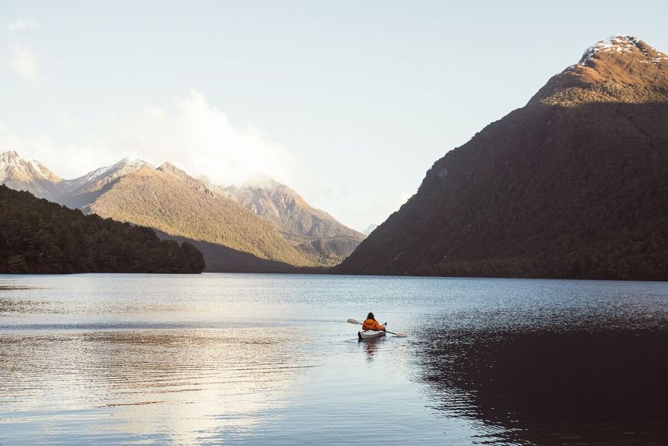 Lake Gunn, Fiordland National Park 