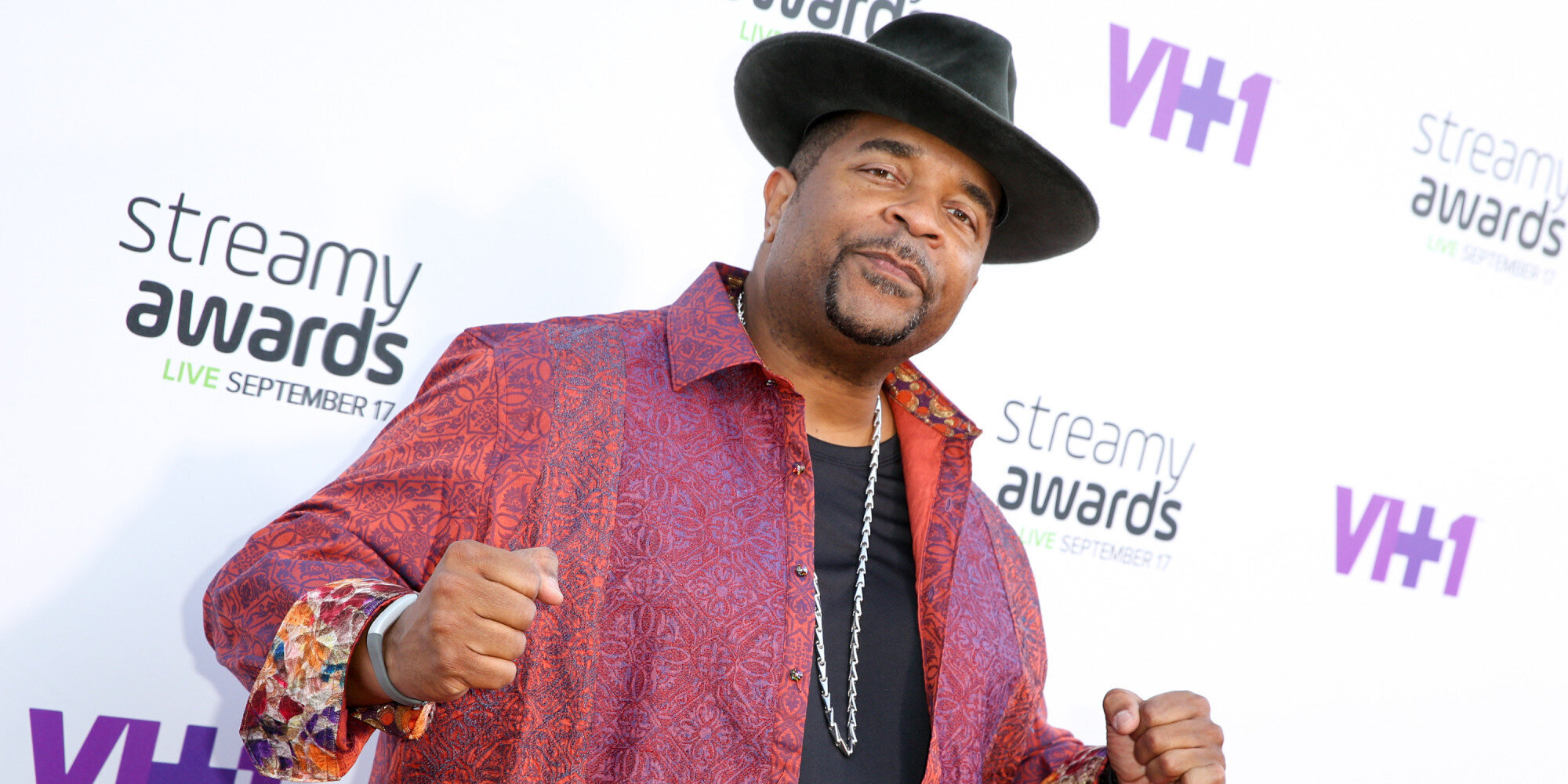 Verizon Gives Sir Mix-A-Lot's Old Mobile Number To New Customer With ...