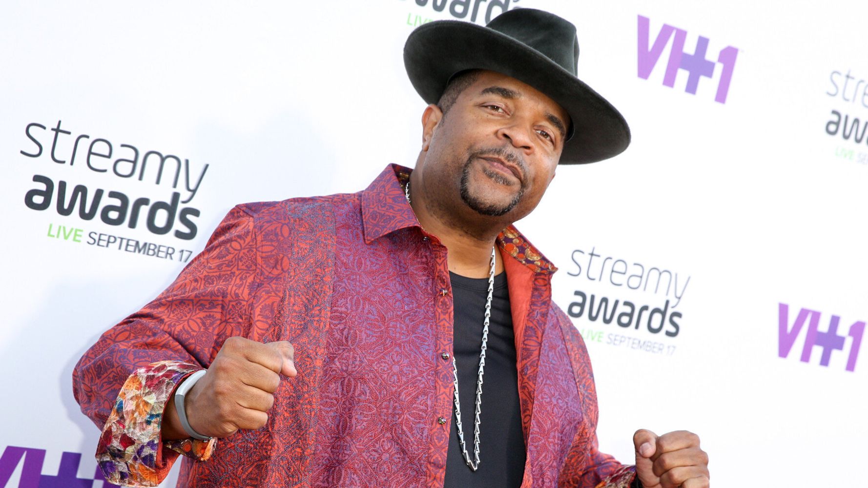 verizon-gives-sir-mix-a-lot-s-old-mobile-number-to-new-customer-with