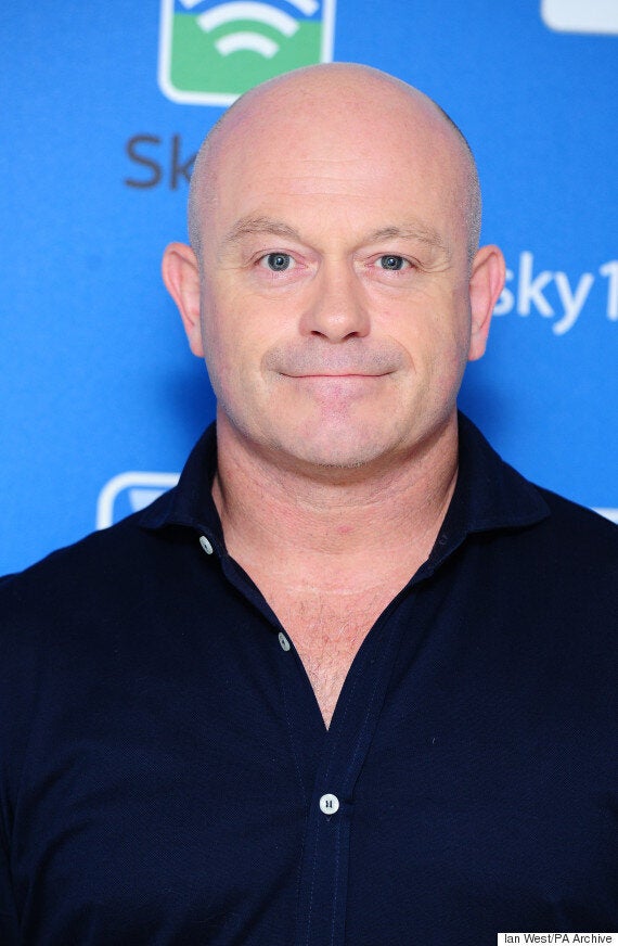 EastEnders' Spoiler: Ross Kemp To Return As Grant Mitchell For Peggy  Mitchell Death Storyline