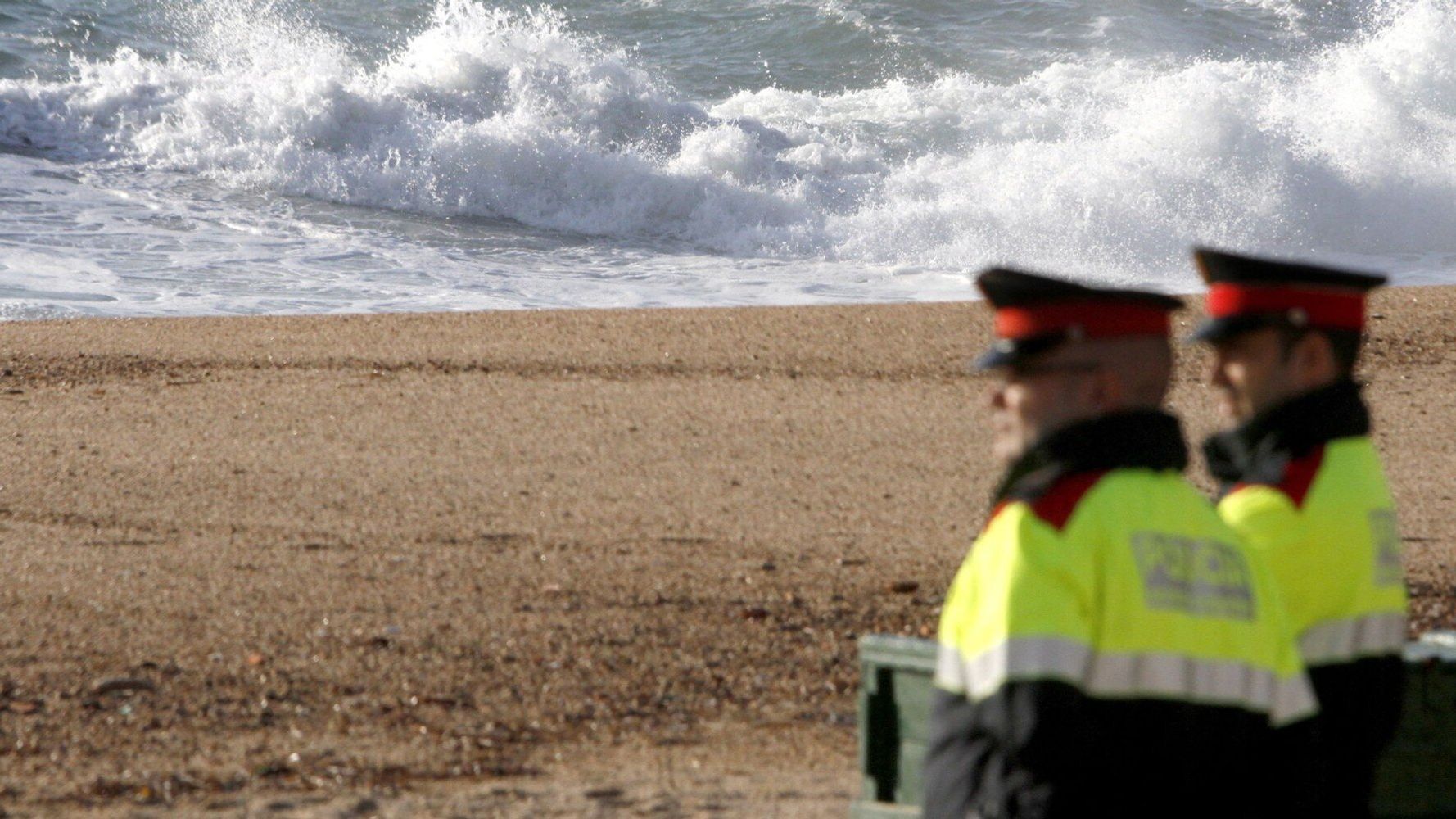 Costa Brava Late Night Swim Tragedy Sees Two British Women Drown Near Lloret  De Mar | HuffPost UK News