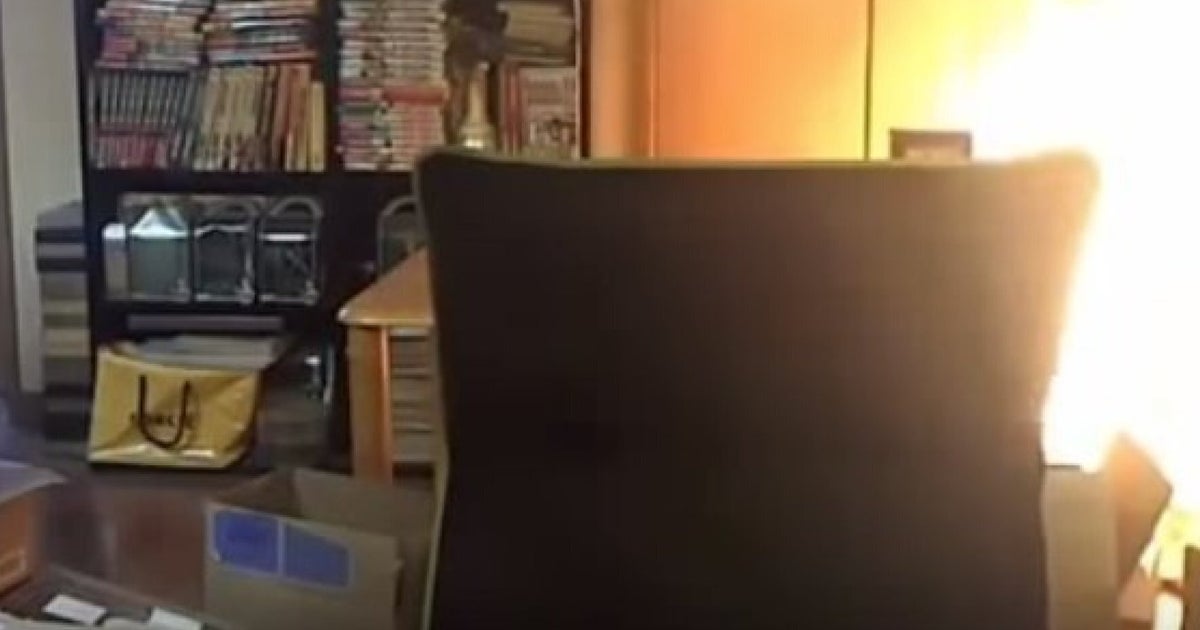 Man Accidentally Sets Fire To His Apartment During A Livestream ...