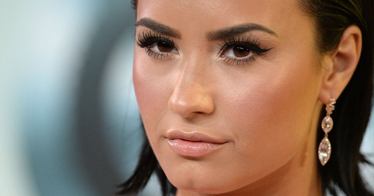 Demi Lovato Poses Naked In Un Retouched Photoshoot For Vanity Fair