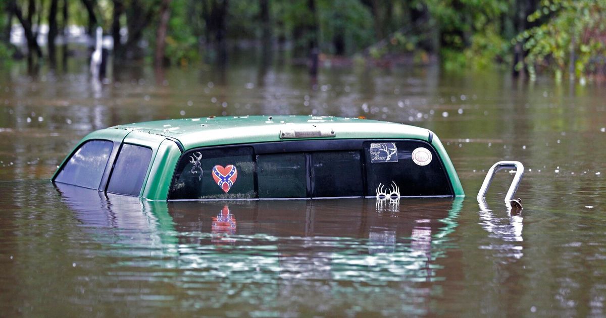 South Carolina Flooding Leaves 11 Dead, Hundreds Evacuated And ...