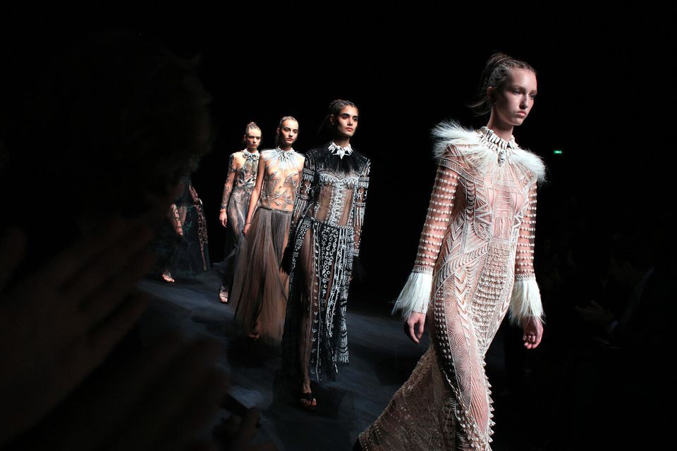 Paris Fashion Week: 'Africa Themed' Valentino Show Sparks Twitter ...