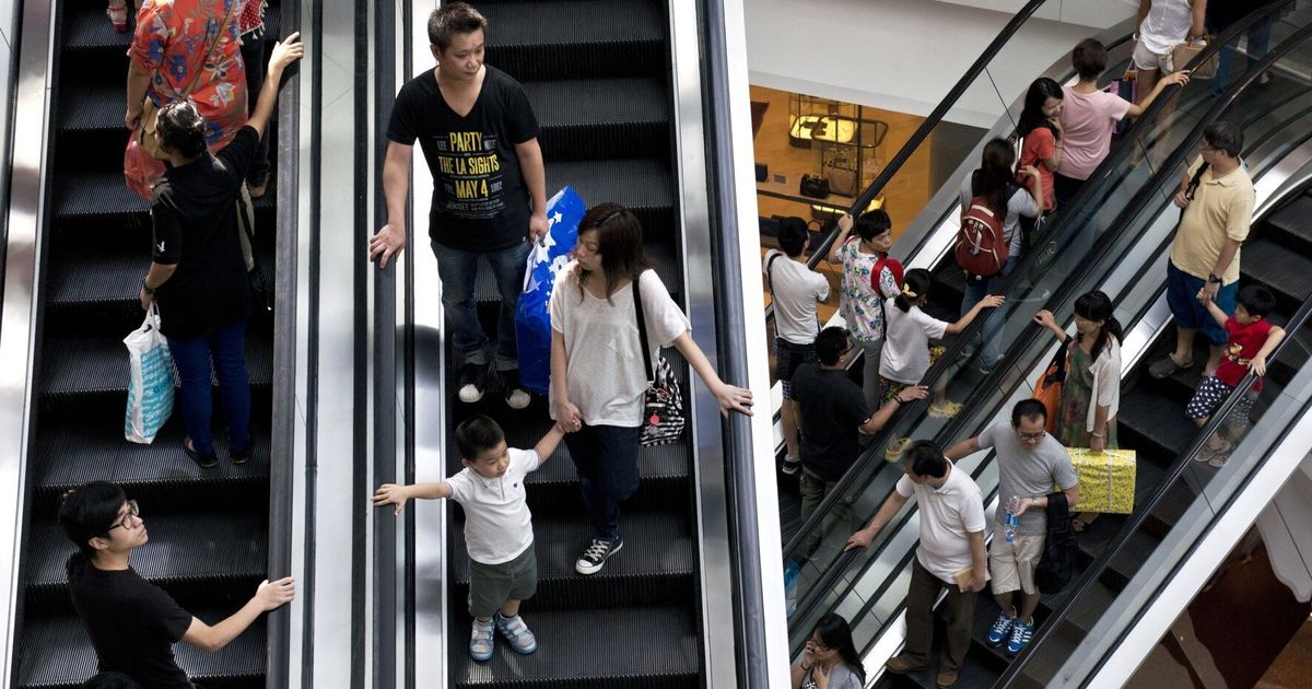 'Forced Shopping' Attack In Hong Kong Leaves Tourist Dead | HuffPost UK ...