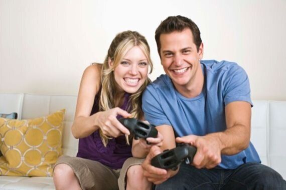 dating a gamer guy