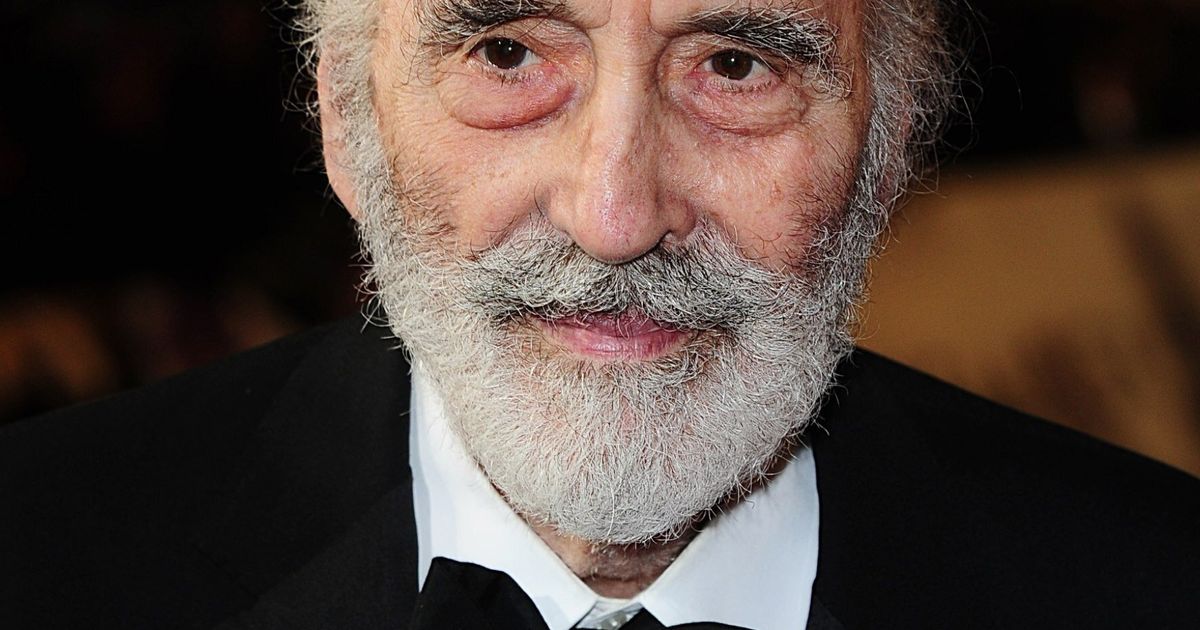 Christopher Lee Dead Lord Of The Rings And Dracula Actor Dies Aged 93 Huffpost Uk 