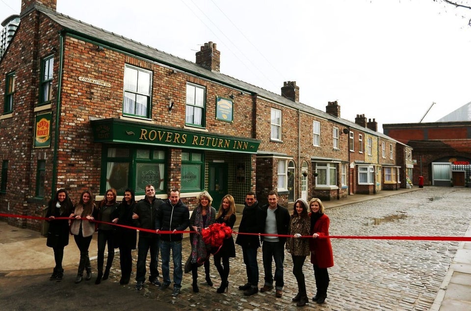 New Corrie set