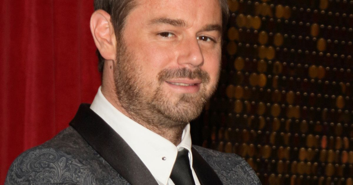 'EastEnders' Actor Danny Dyer Having Queen Vic Replica Built In His ...