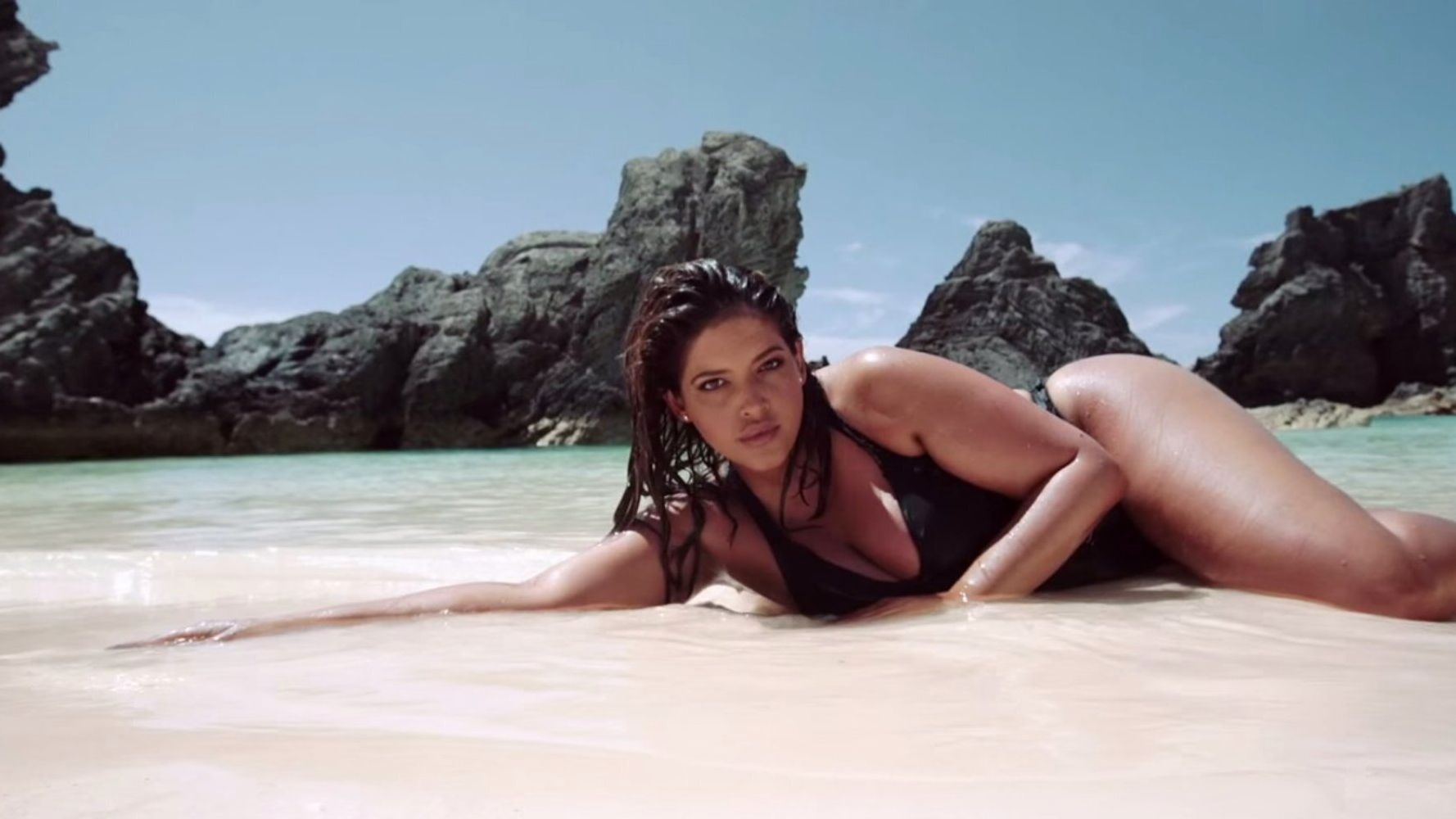 1778px x 1000px - Plus Size Model Denise Bidot 'Beach Body. Not Sorry' Campaign Puts Paid To  Bikini Body Nonsense | HuffPost UK Style