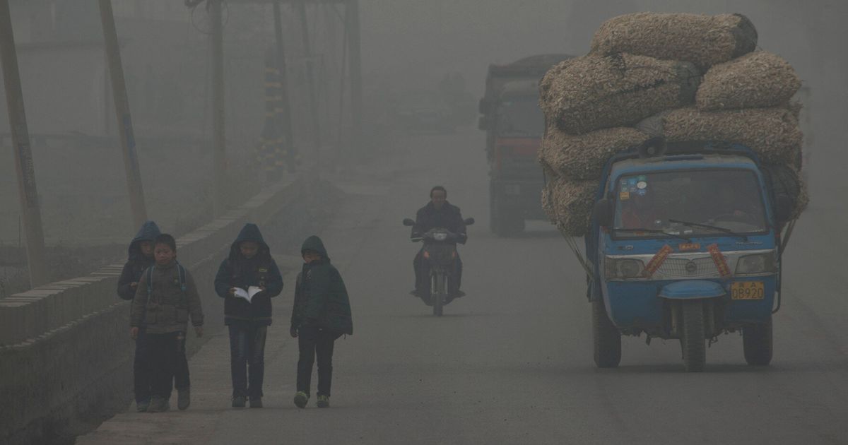 China Reveals Climate Change Pledge For Carbon Emissions To 'Peak ...