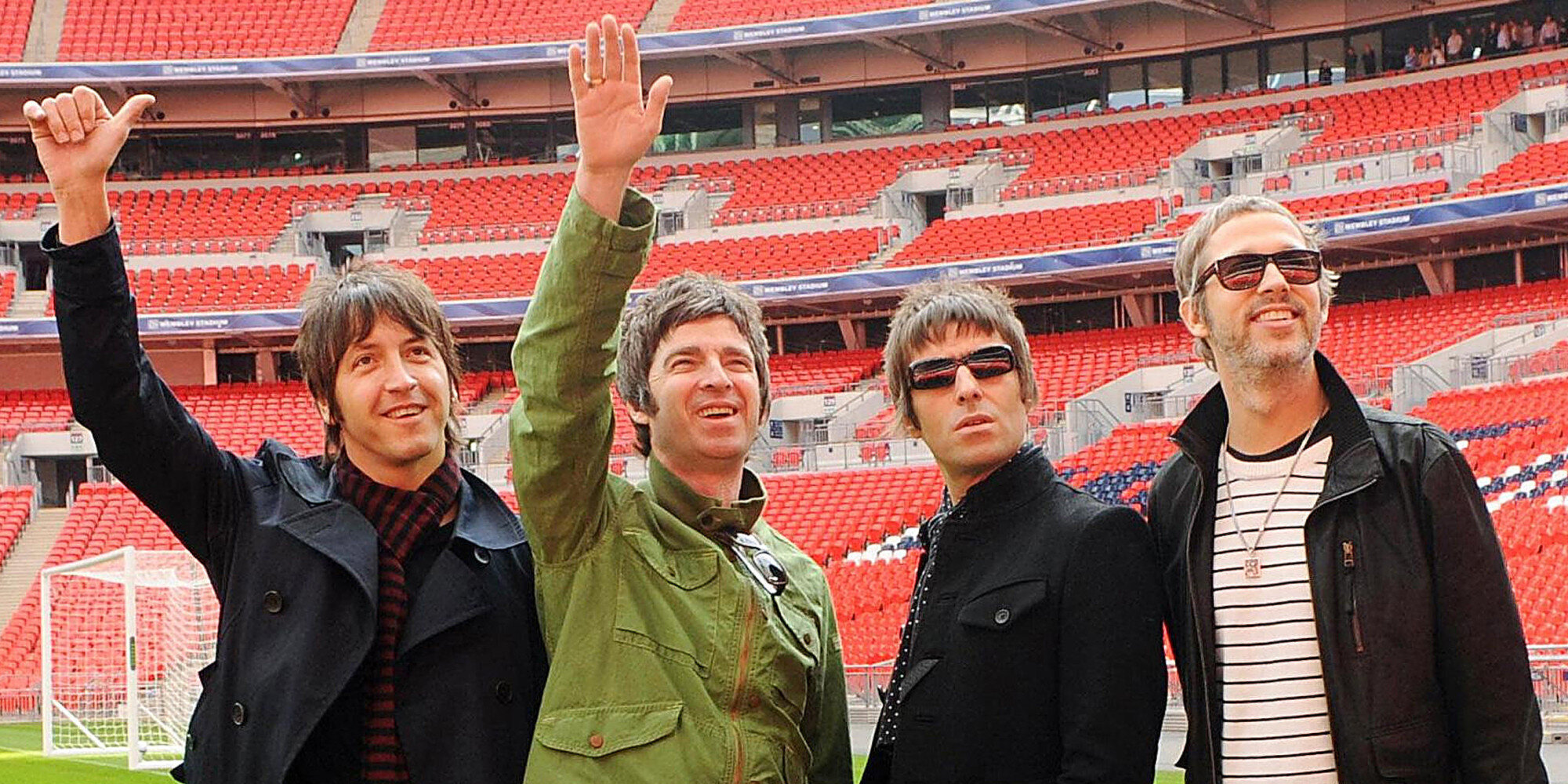 Oasis Reunion: Noel And Liam Gallagher ‘In Talks For A Comeback ...