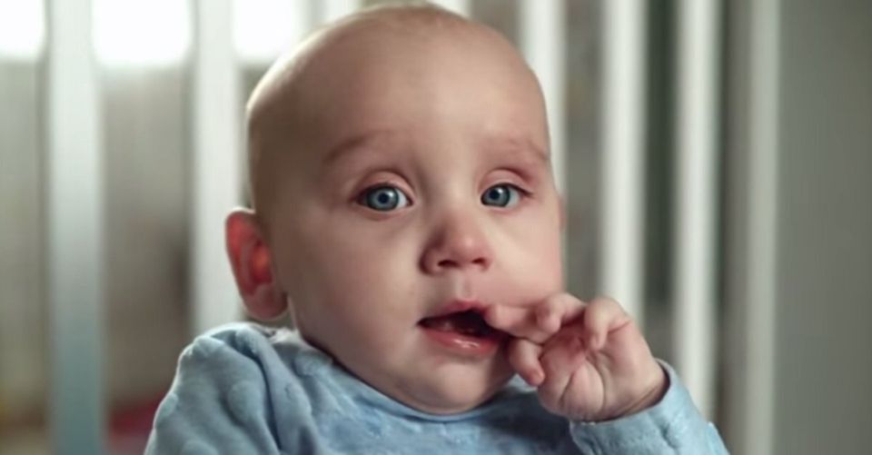 babies-poo-faces-captured-in-slow-motion-as-part-of-pampers-award